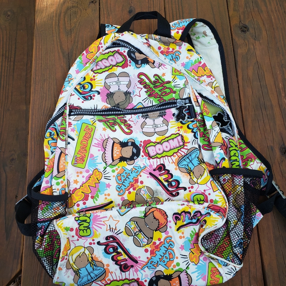 Tous cartoon backpack in great condition